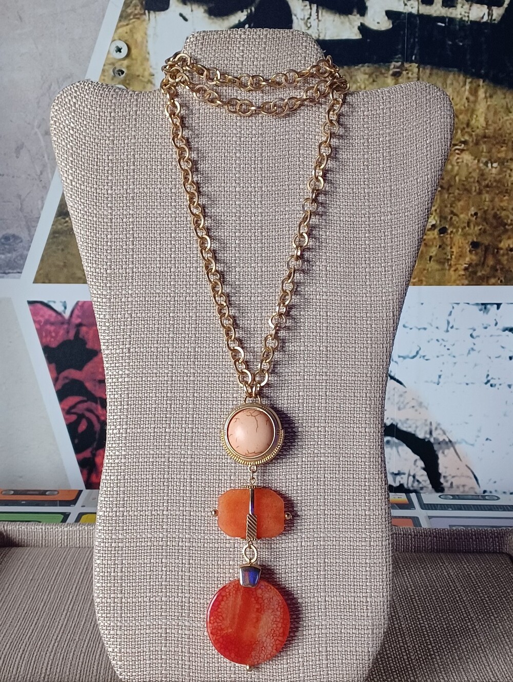 Chico's Long Y-Drop Orange Aventurine Stone Pendant Necklace NWOT 💃🏻🧡✨️